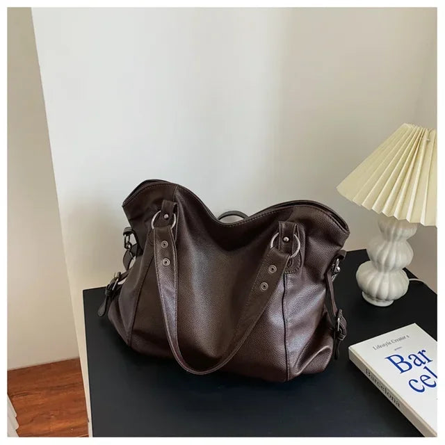 Leather hobo shoulder bag for women