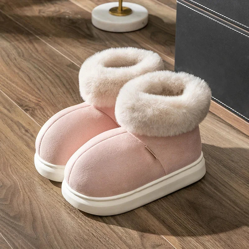 Elegant slippers in suede look with faux fur