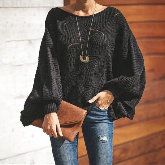 Women's loose jumper with bell sleeves and lace pattern