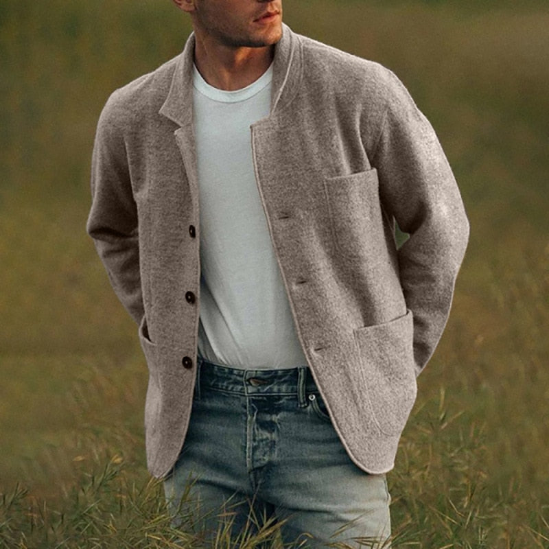 Stylish wool cardigan with button closure for men