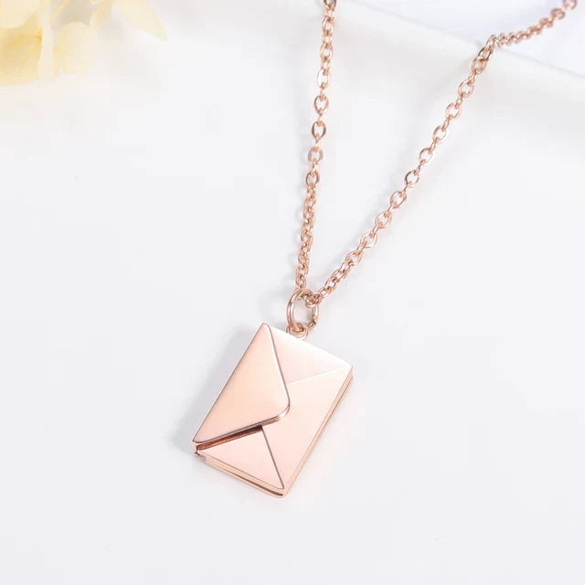 Geometric pendant necklace with envelope