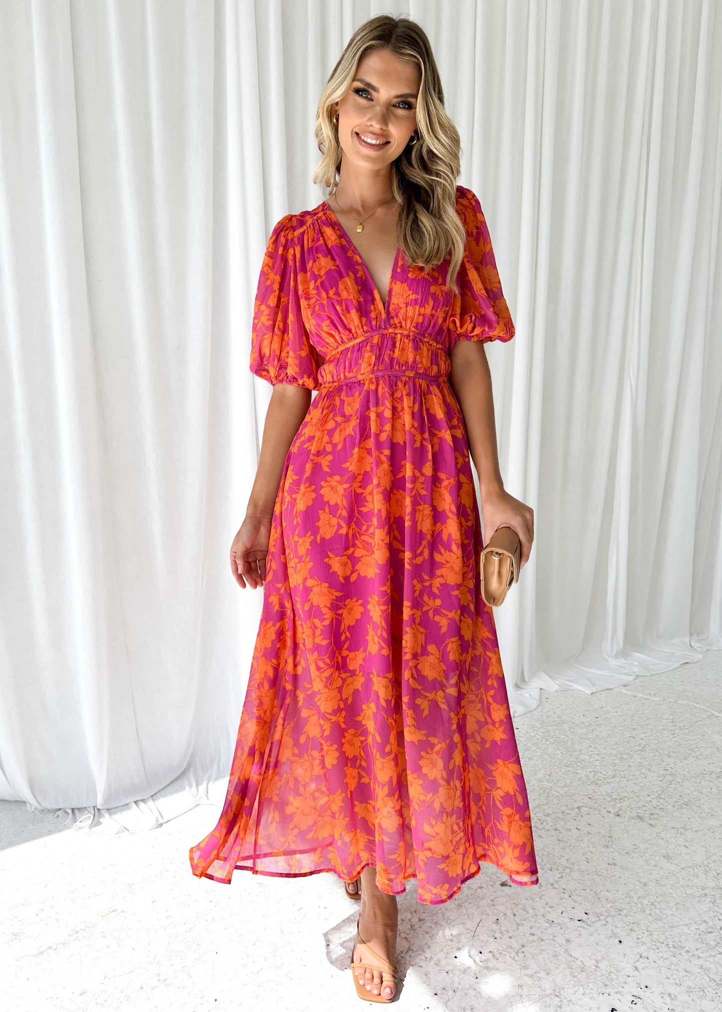 Maxi dress with V-neck