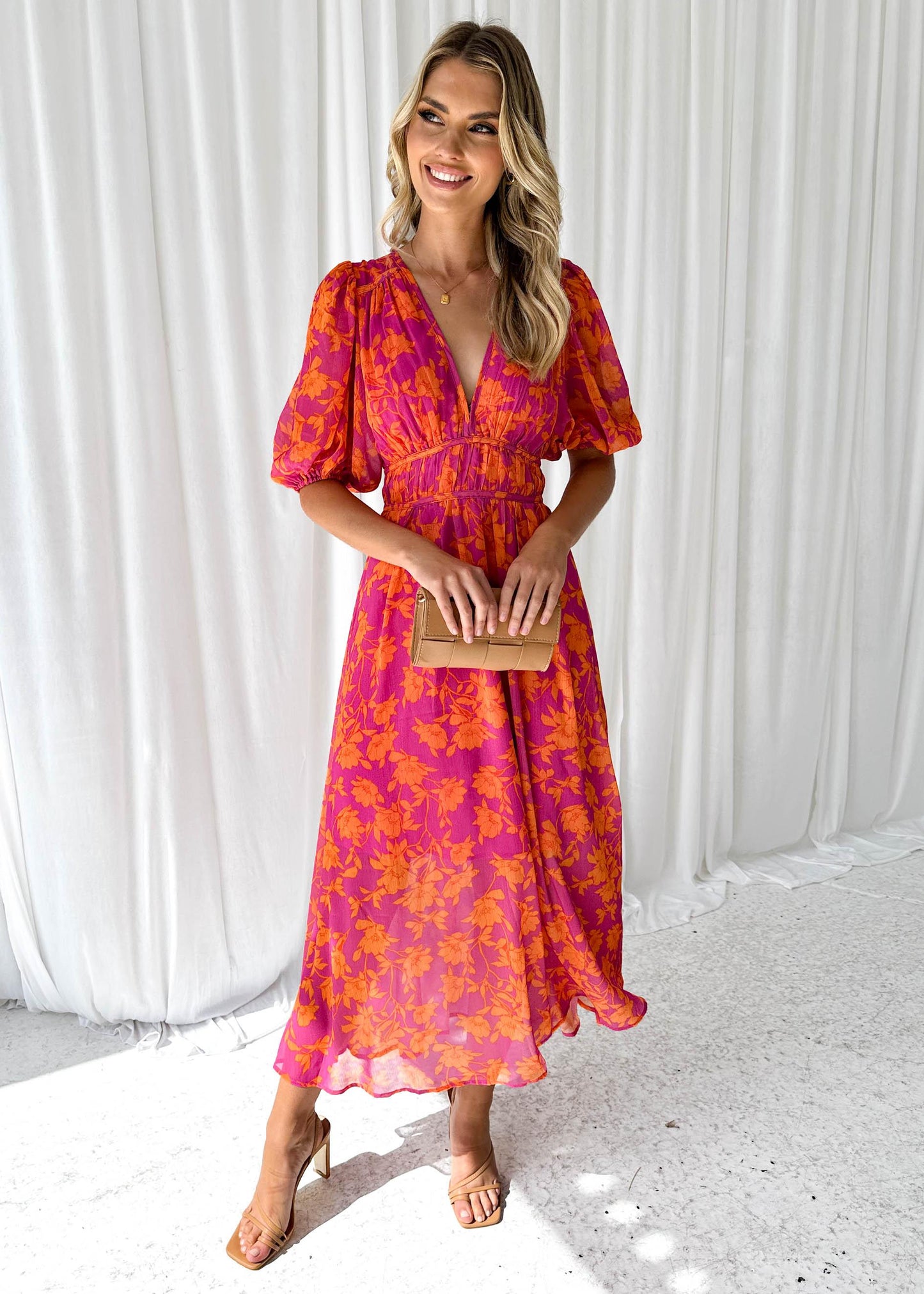 Maxi dress with V-neck