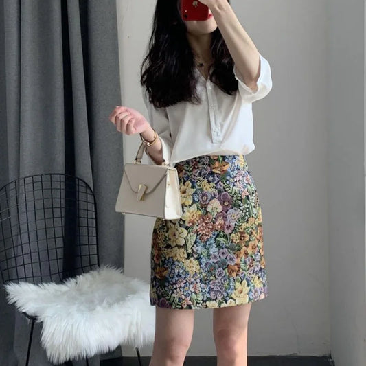 Floral retro skirt