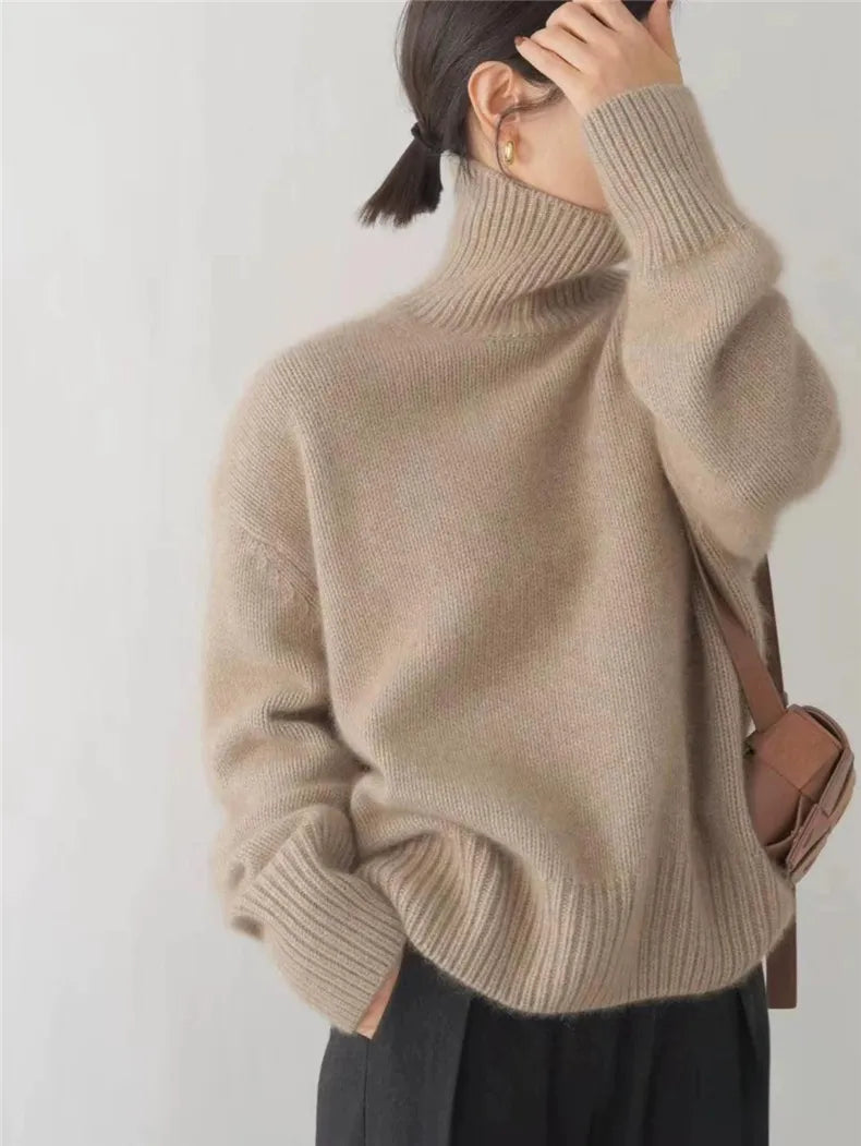 Women - Turtleneck Jumper - Soft Knit Fabric - Cozy & Stylish Layering Essential