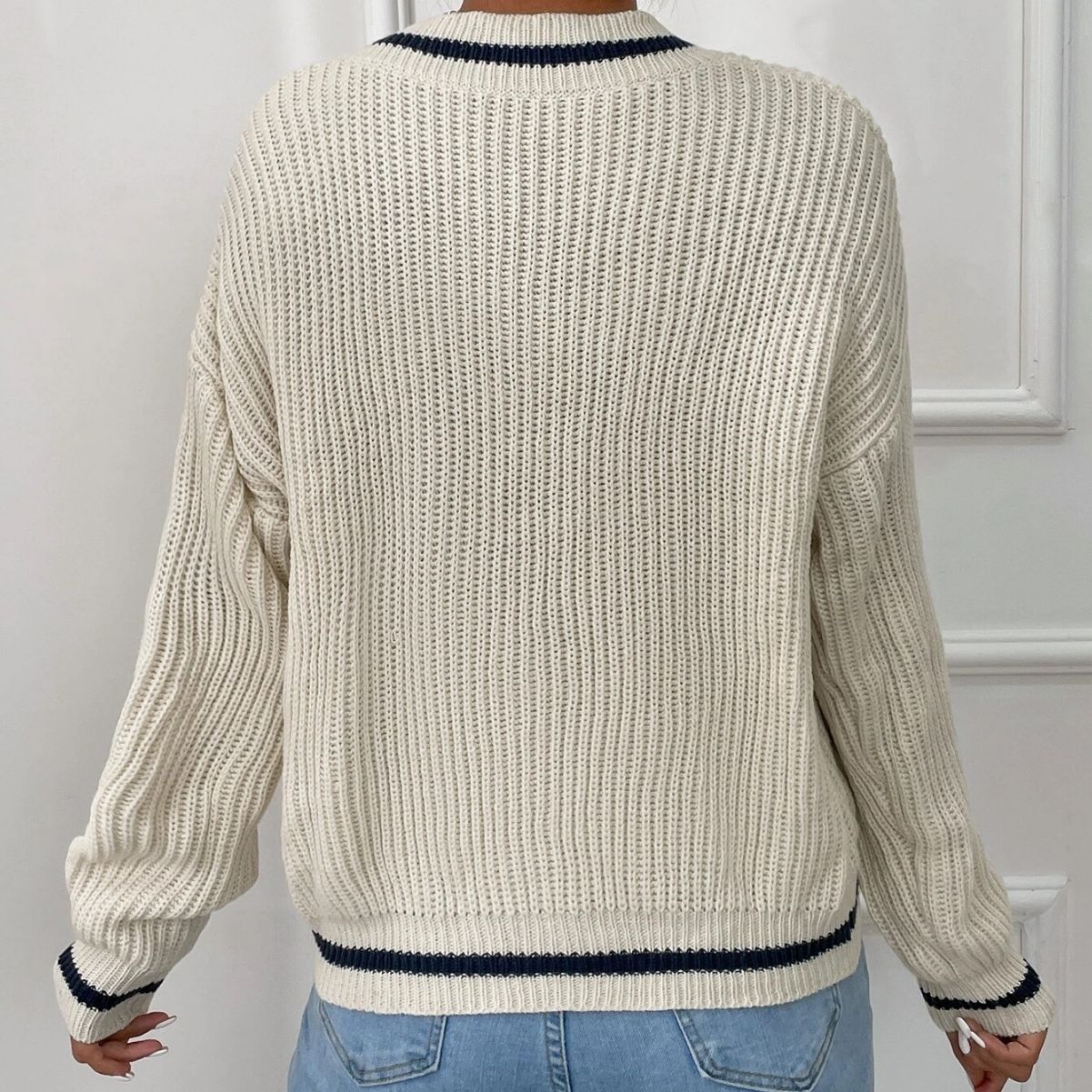 Sweater with V-neck and Patchwork