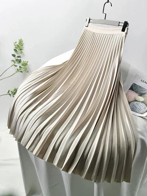 Elegant pleated skirt for women