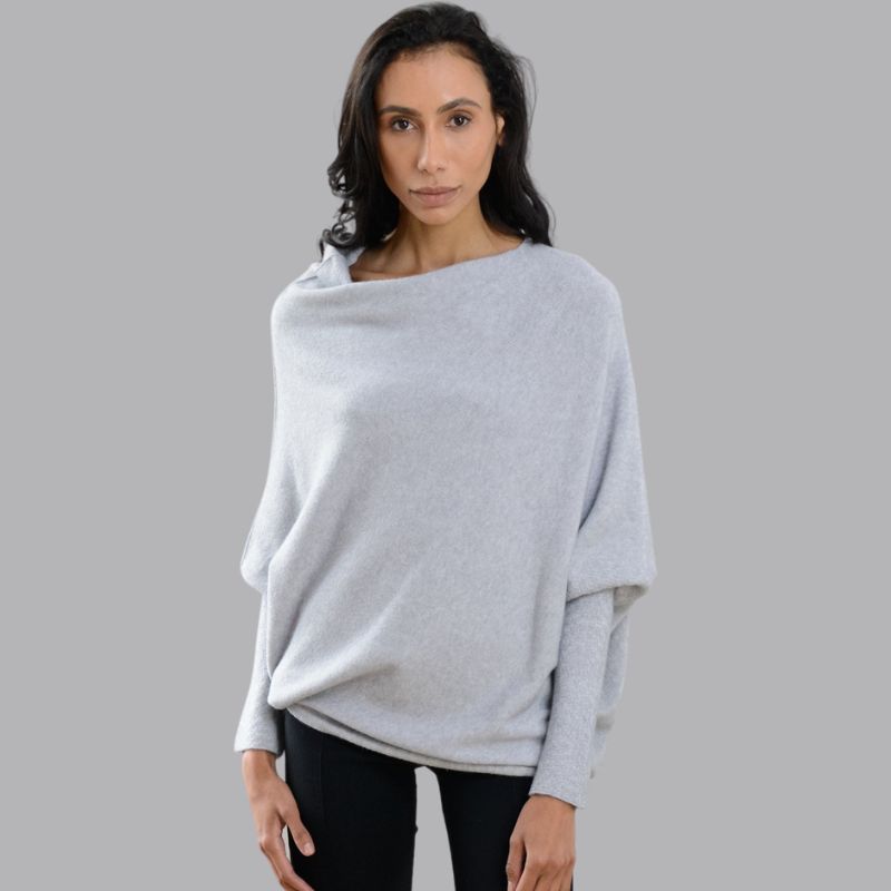 Luxury women's jumper for a sophisticated look