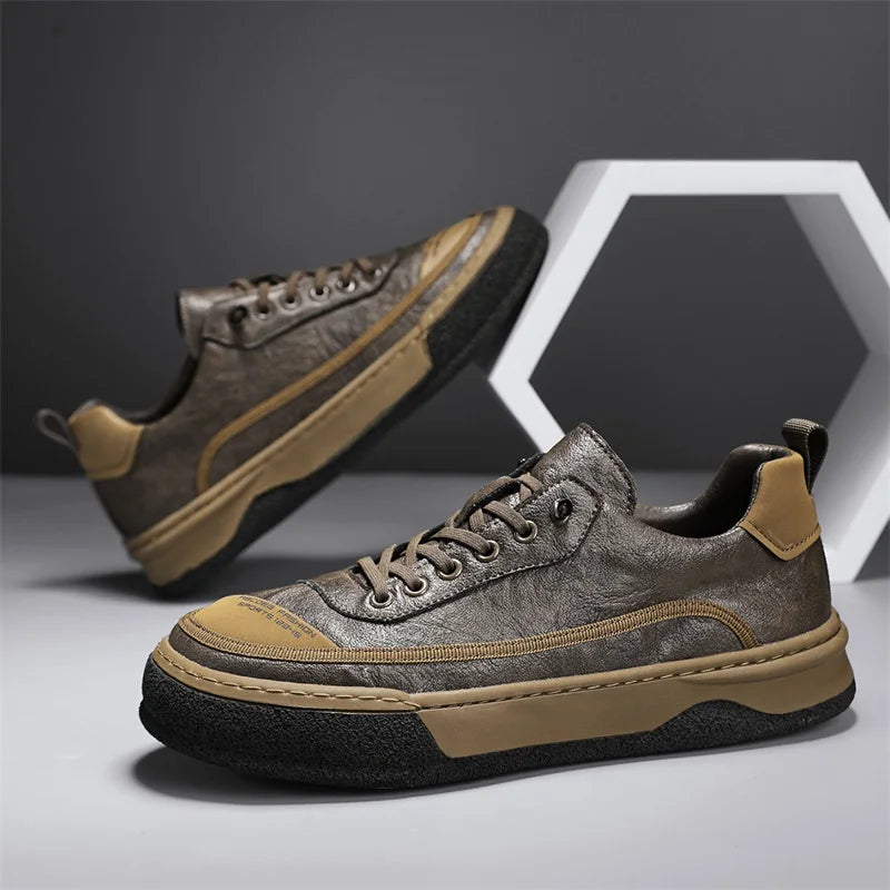 Robust casual sneakers with contrast stitching