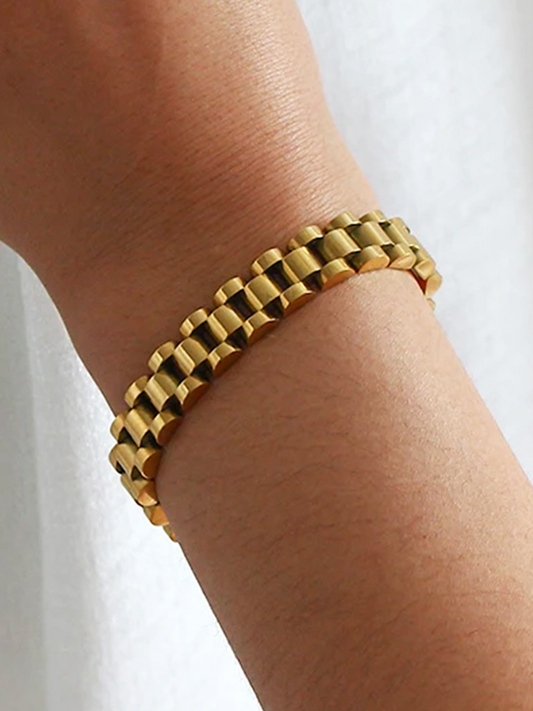 Wide gold link bracelet