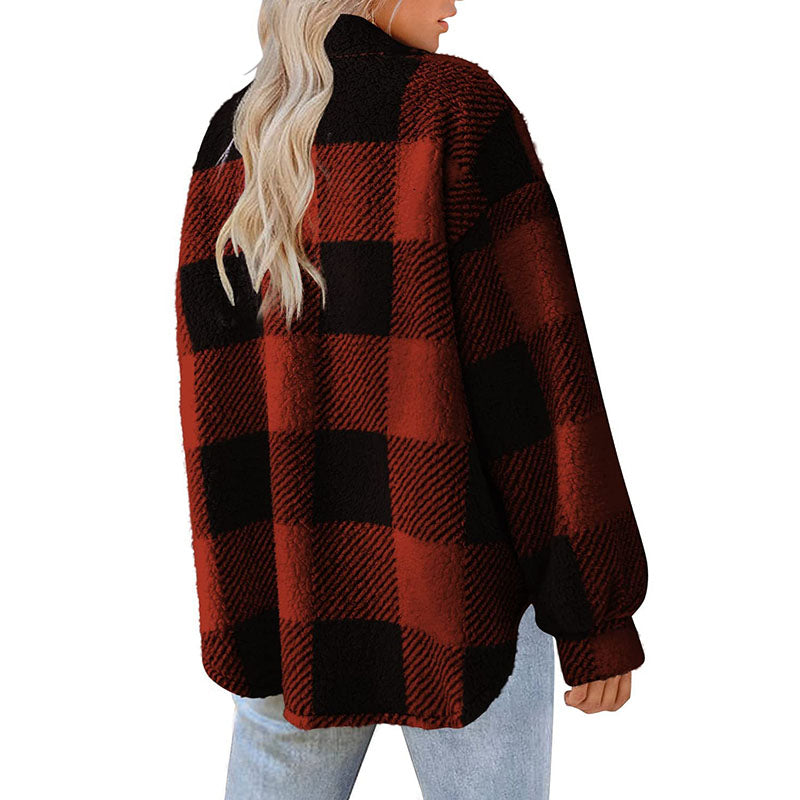 Modern checked coat: classic and casual