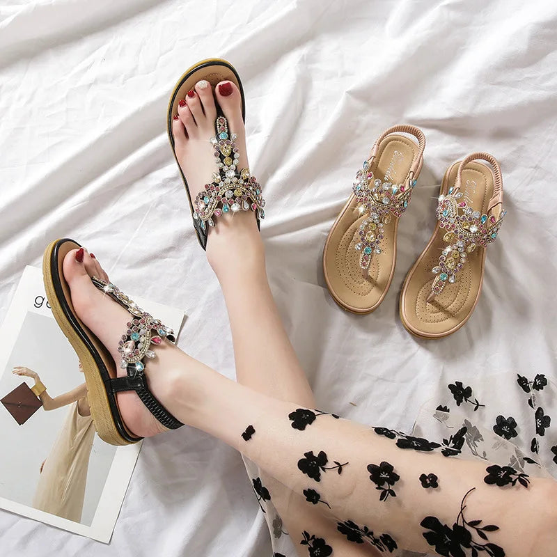 Fashionable women's sandals with rhinestones and platform