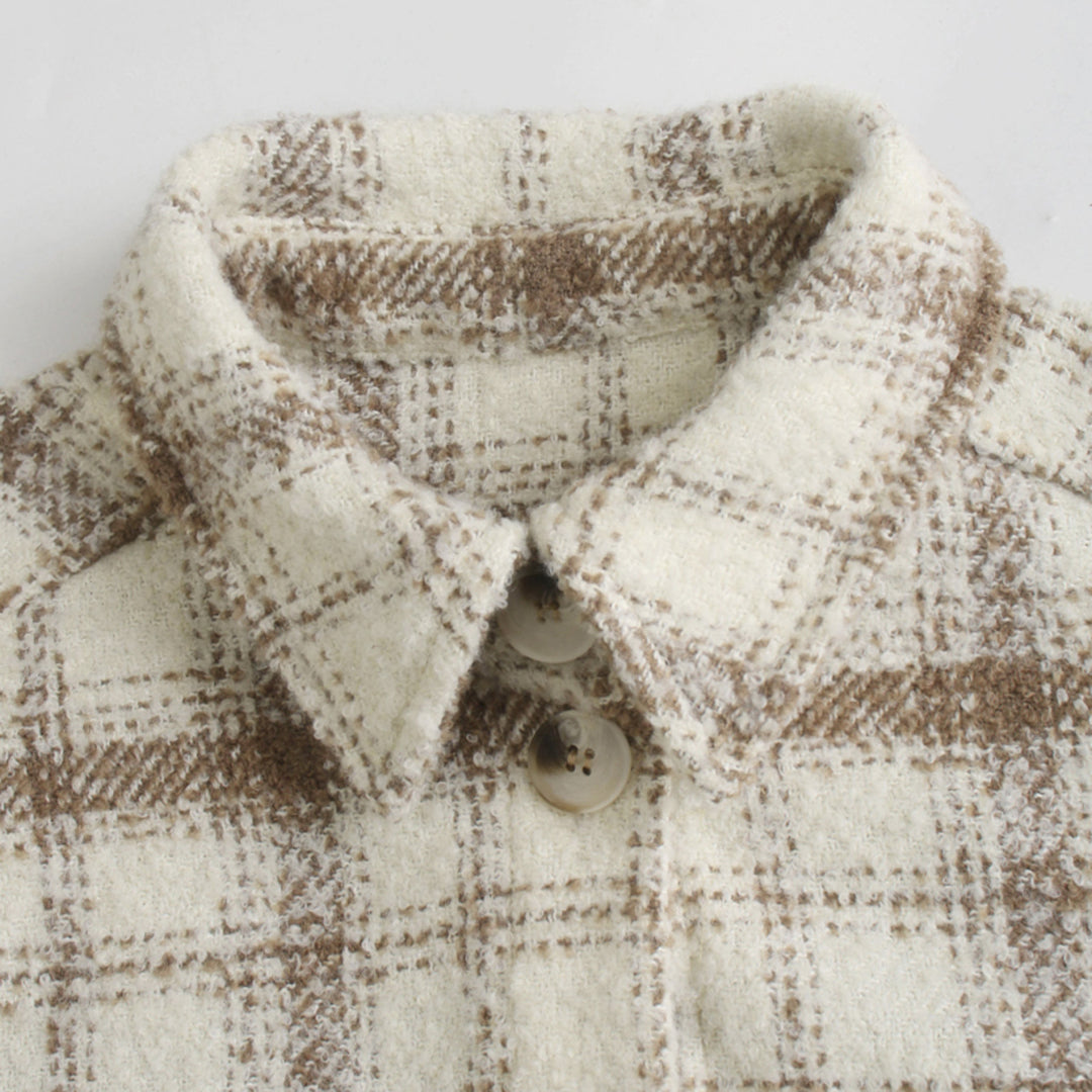 Warming ladies' shirt with checked pattern