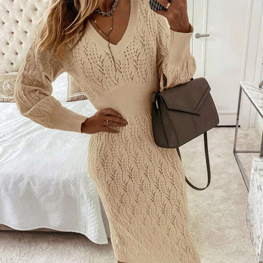 Elegant dress with knitted pattern