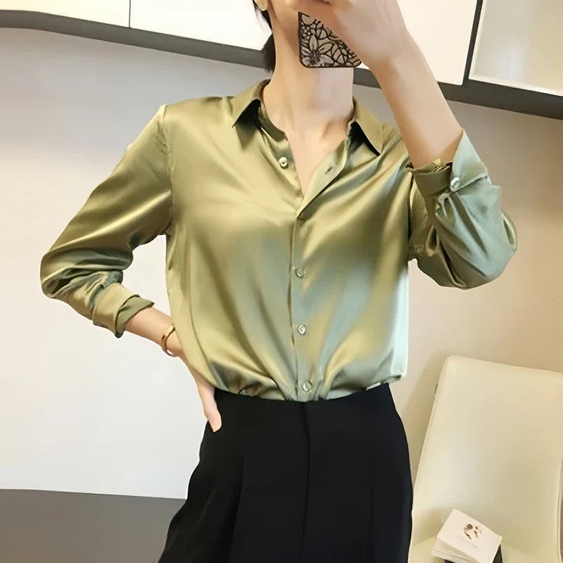 Women - Overshirt - Elegant Satin Fabric - Long Sleeve Versatile Top for Any Occasion