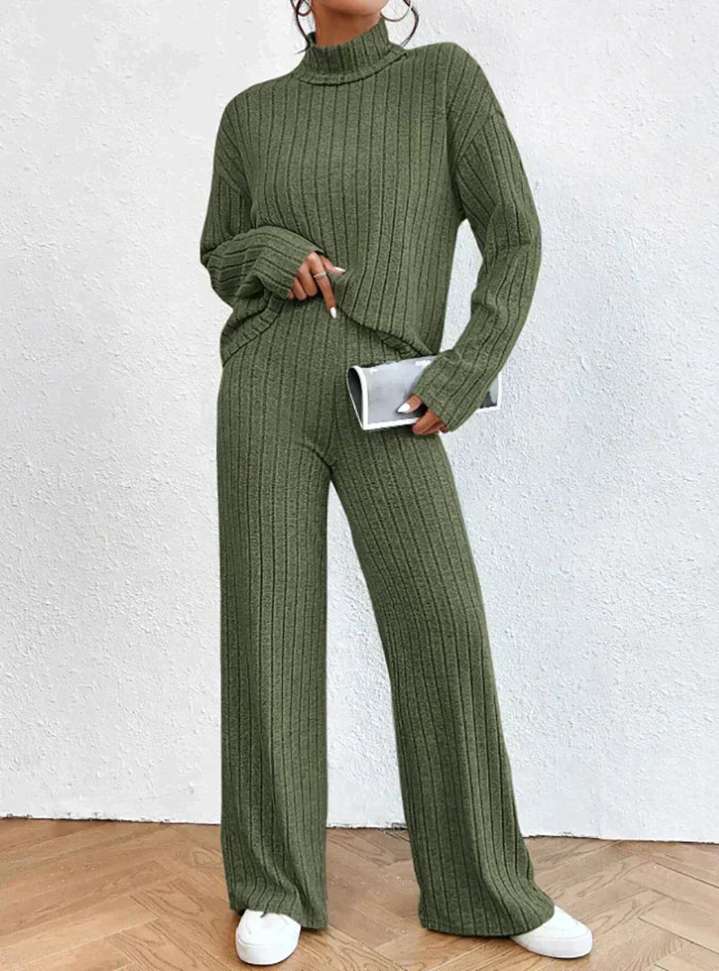 Knitted trousers and sweater with turtleneck for women