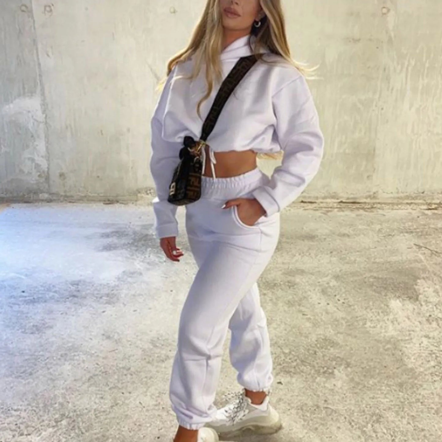 Tracksuit - Fashionable and comfortable