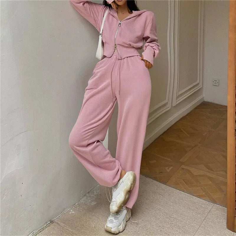 Tracksuit - Sporty and trendy