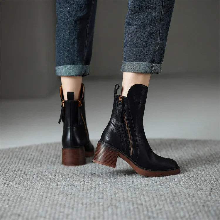 Women - Ankle Boots - Stylish Leather - Trendy Footwear for Every Occasion