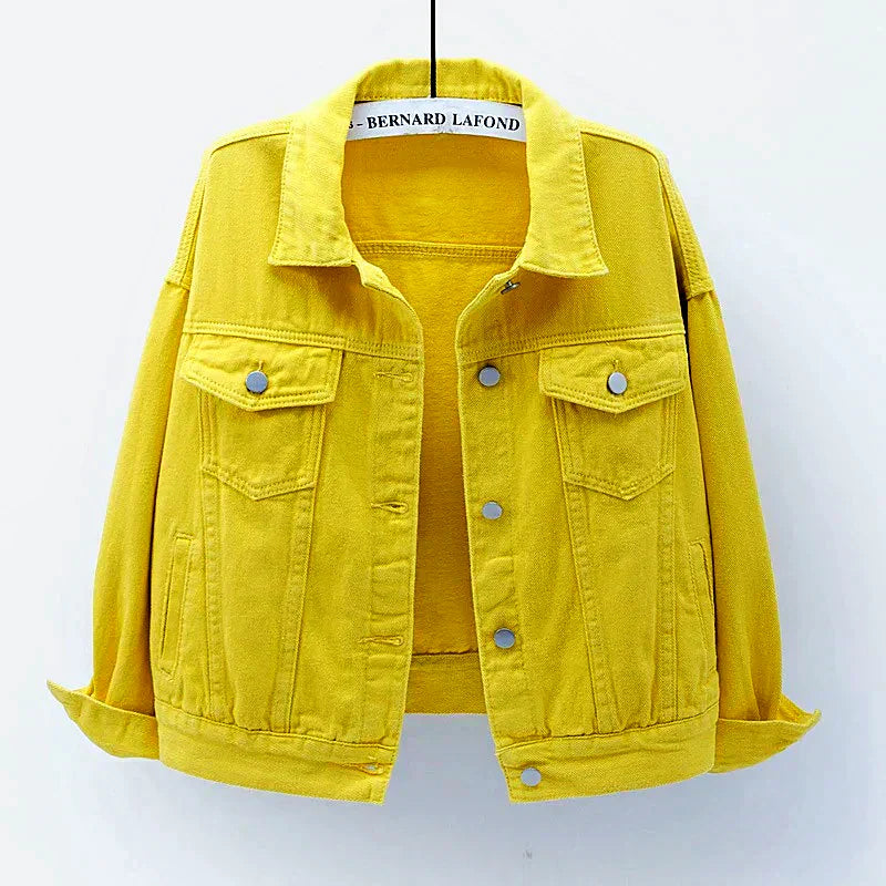 Women - Denim Jacket - Classic Style - Durable Material - Timeless Fashion Essential