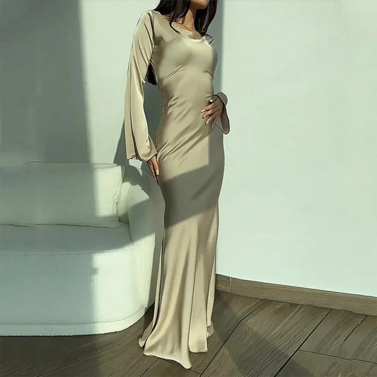 Elegant long-sleeved dress