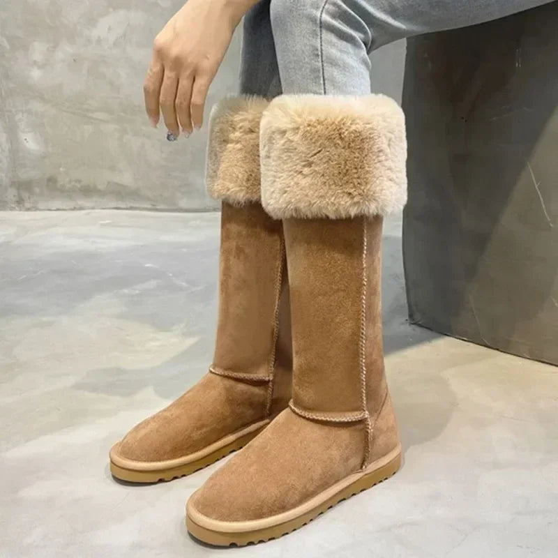 Elegant suede winter boots with plush lining