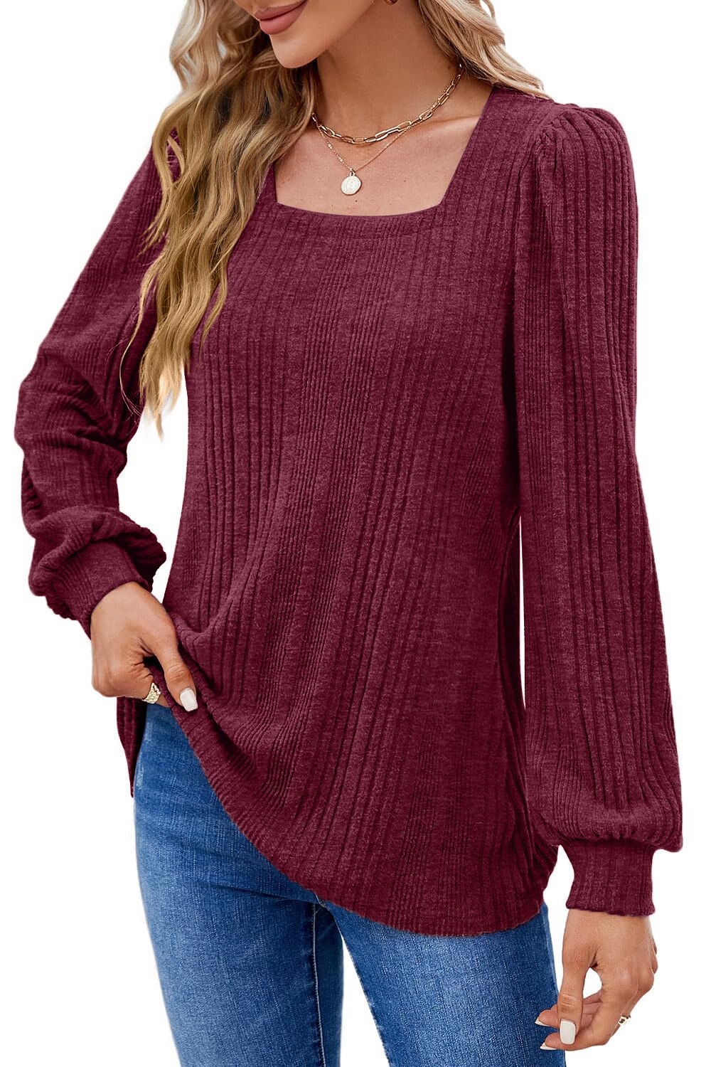 Elegant women's tops with long sleeves, loose cut and plain-coloured pullover T-shirt