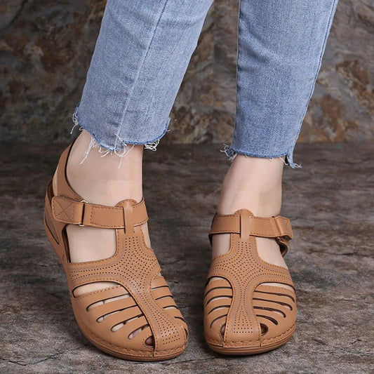 Vulcanised wedge shoes with soft sole