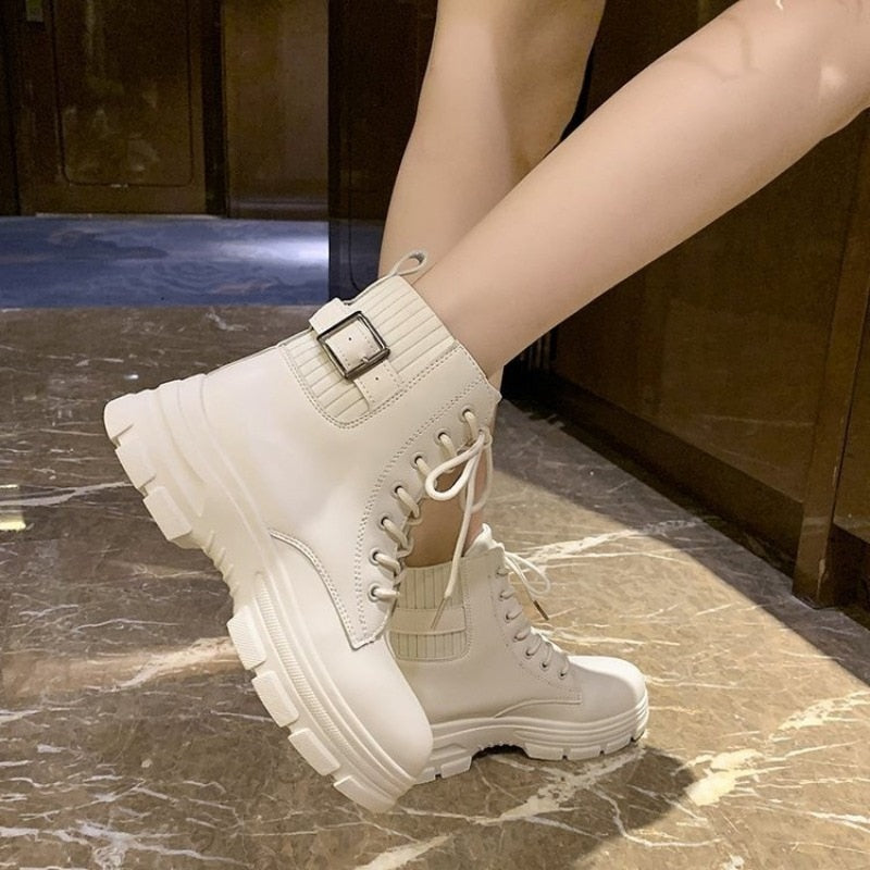 Comfortable women's ankle boots