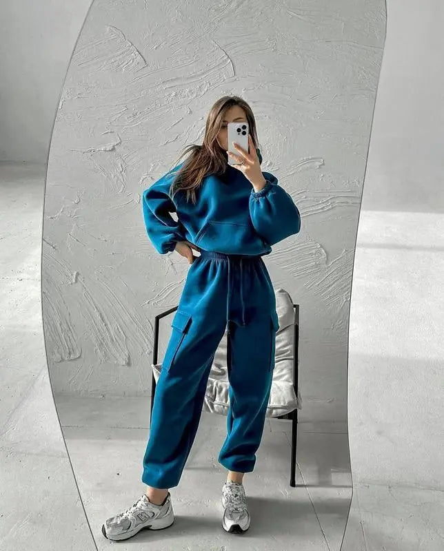 Tracksuit - Comfortable and fashionable