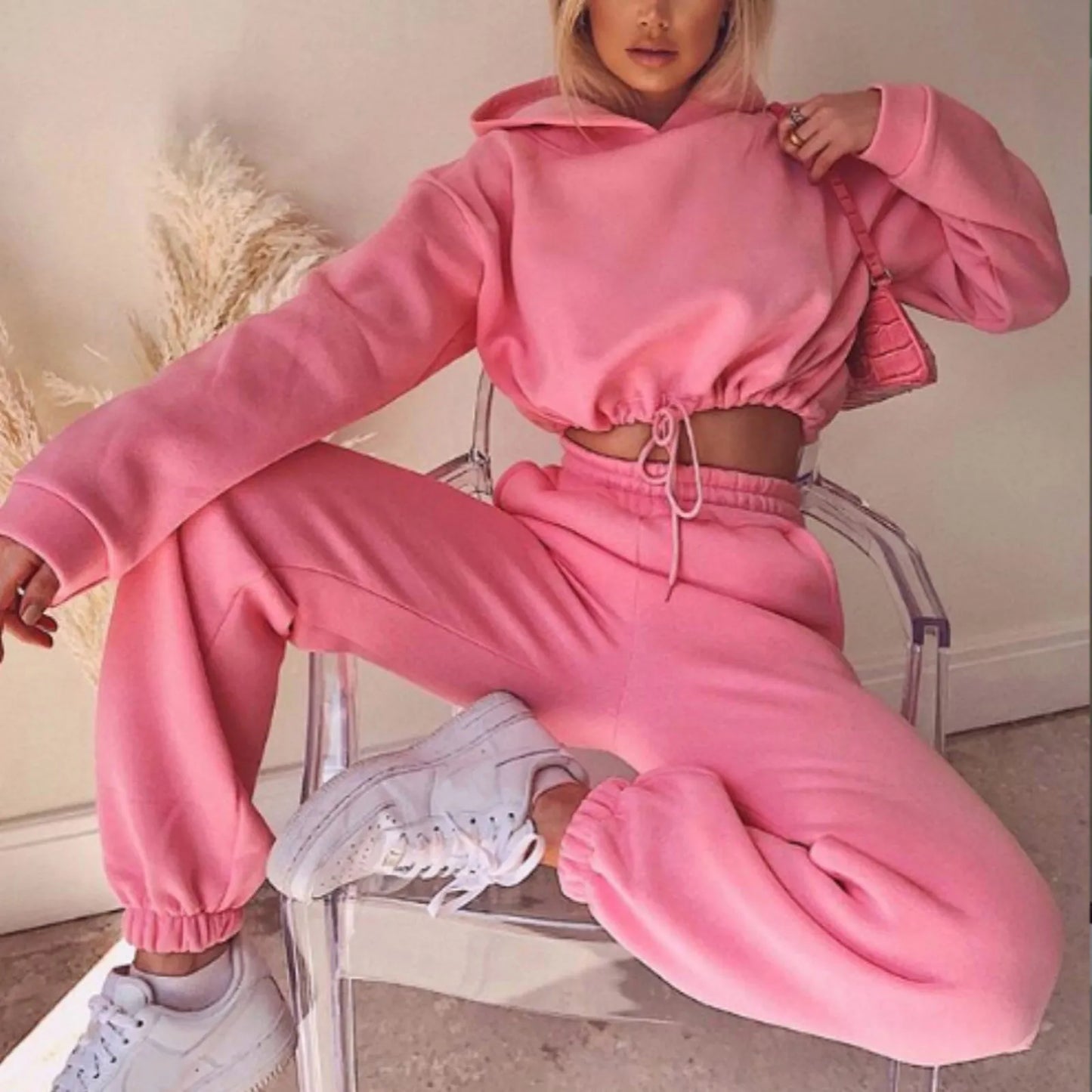 Tracksuit - Fashionable and comfortable