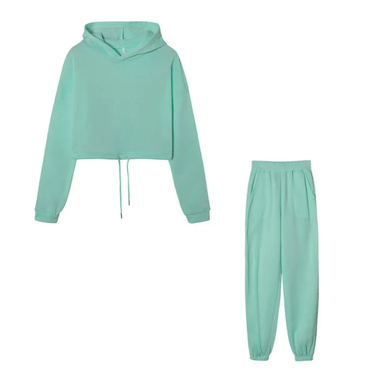 Tracksuit - Fashionable and comfortable