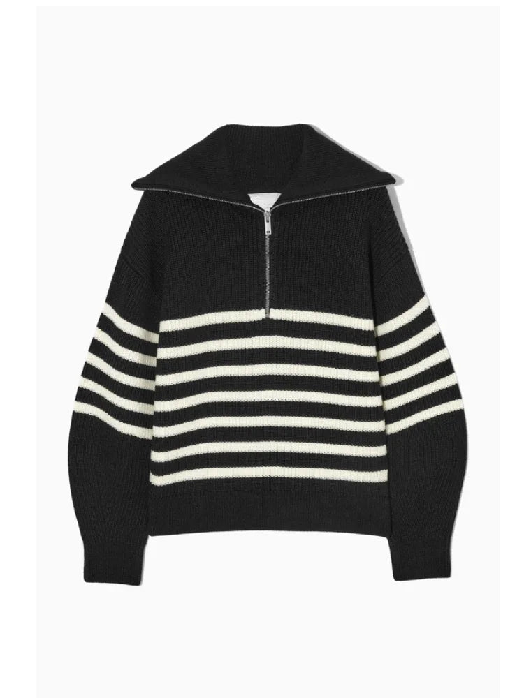 Women's Wide Turtleneck Sweater with Striped Reverses