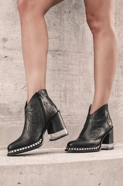 The Women's ankle boots