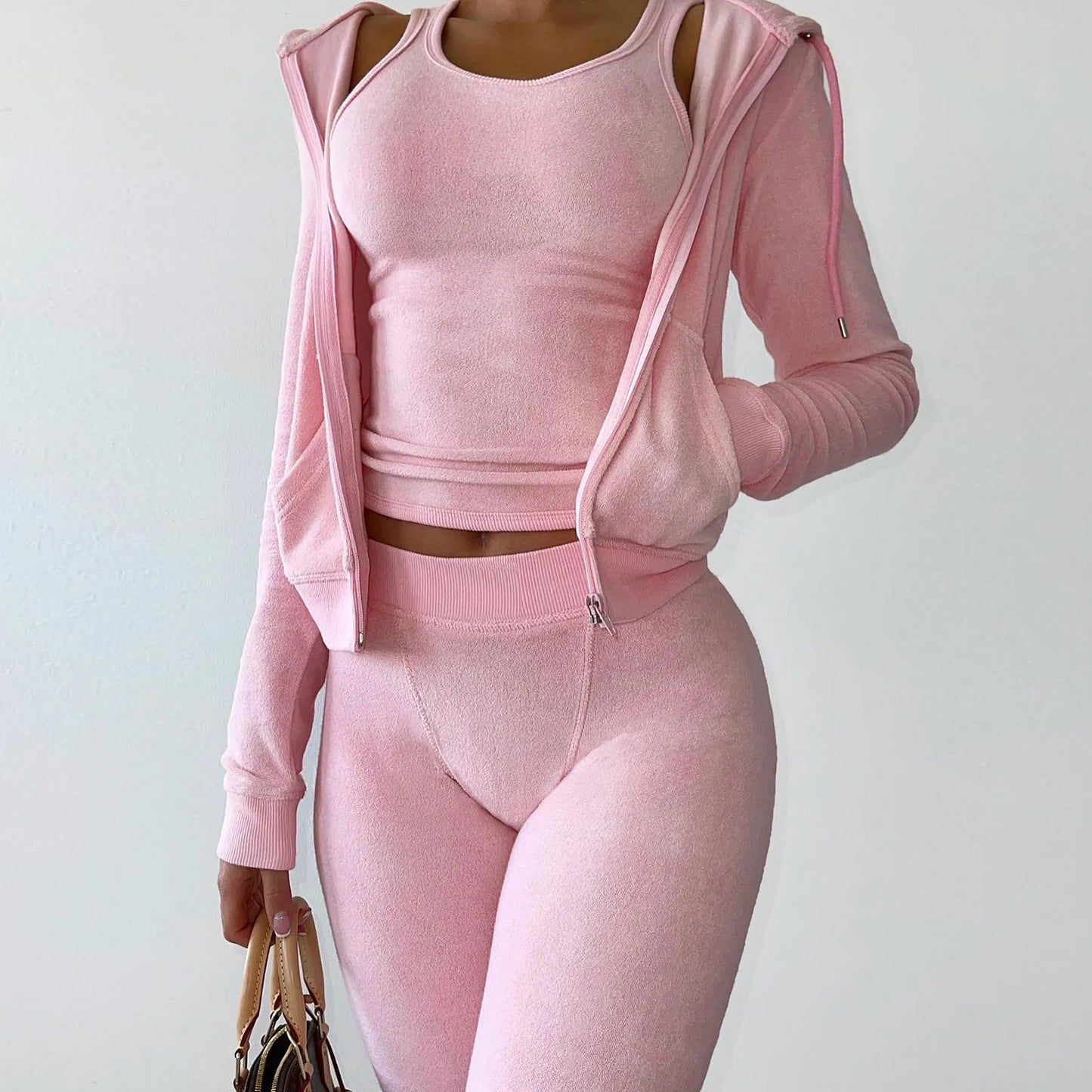 Tracksuit - Warm and elegant