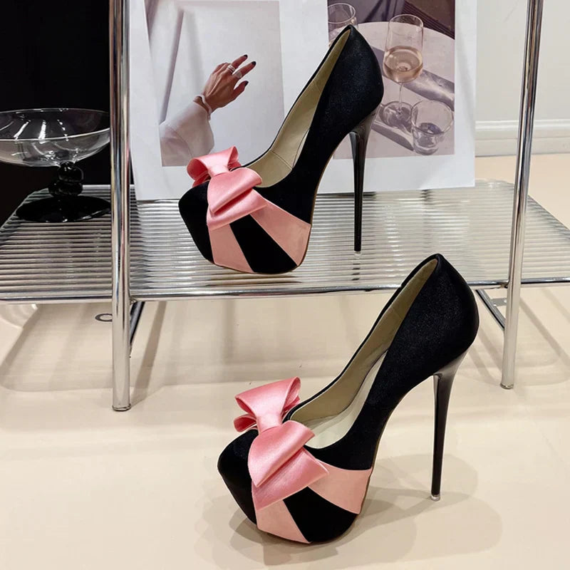 Chic high heels with satin bow