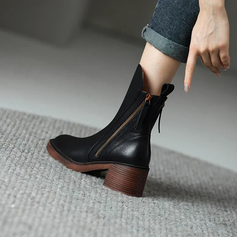 Women - Ankle Boots - Stylish Leather - Trendy Footwear for Every Occasion