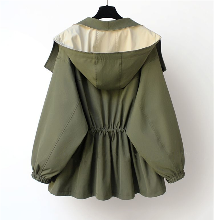 Women - Trench Coat - Lightweight, Elegant Design - Stylish Green Outerwear for All Seasons