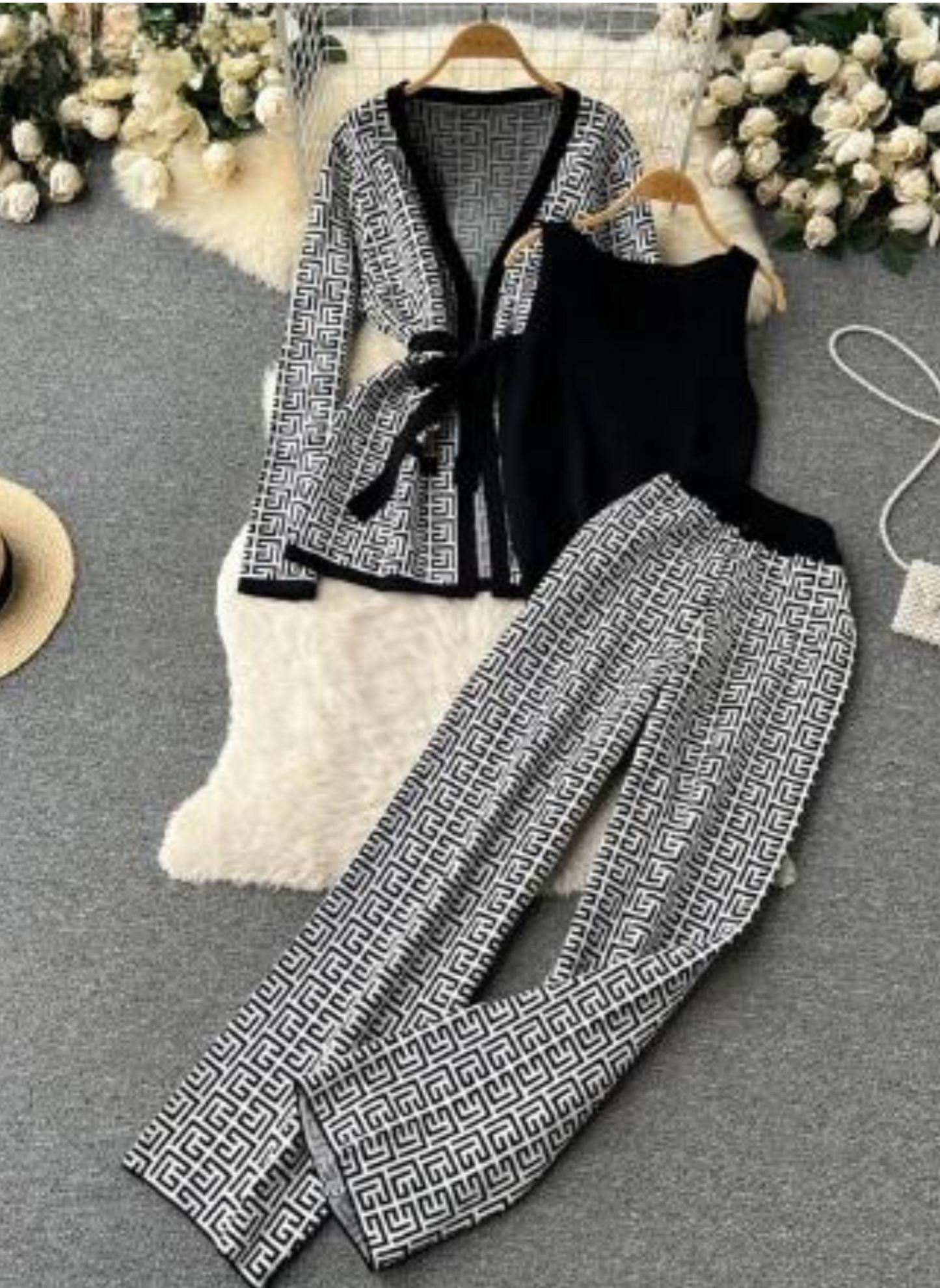 Three-Piece Set With Fashion Print