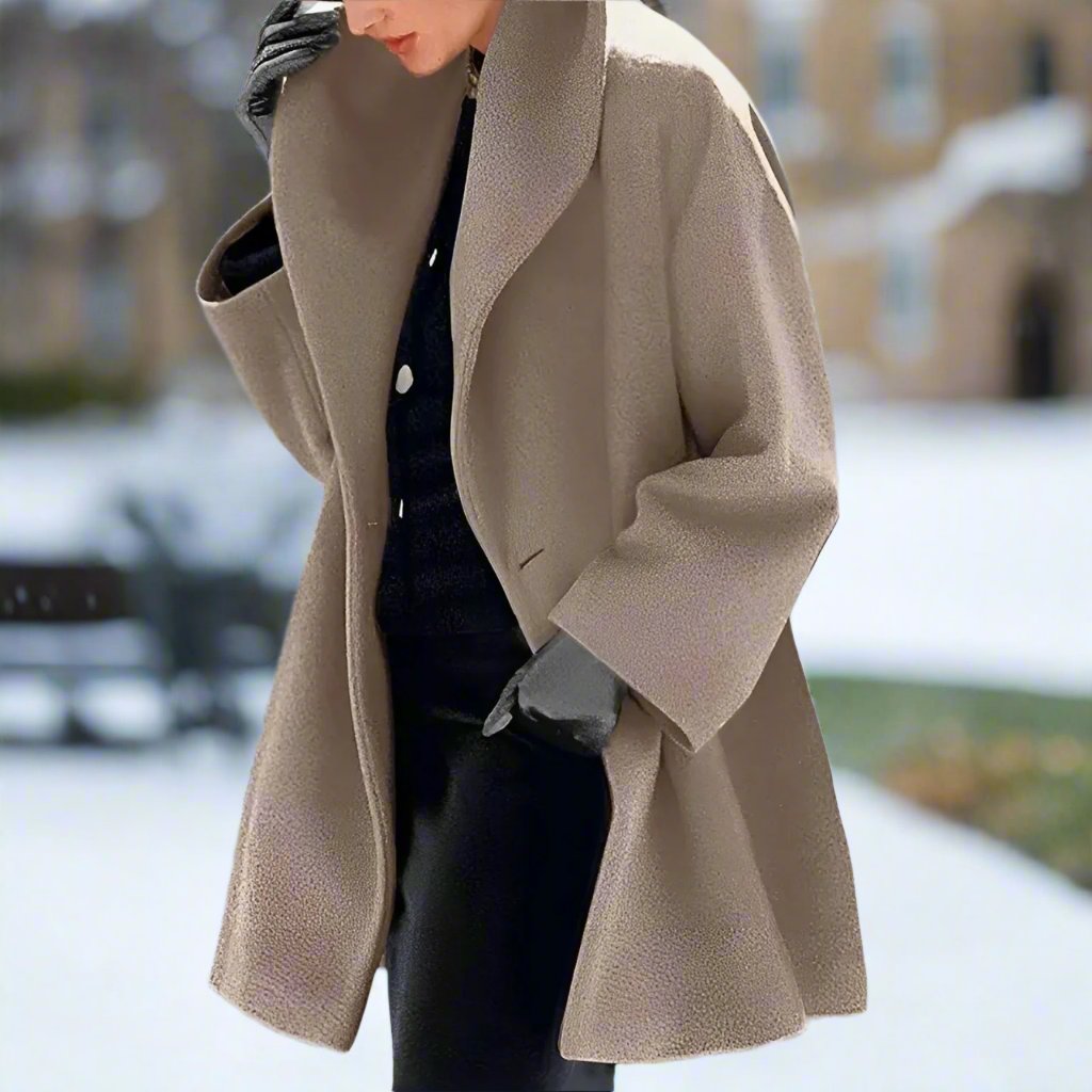 Women - Loose Wool Coat - Cozy Shawl Collar - Stylish Warm Outerwear for Fall & Winter