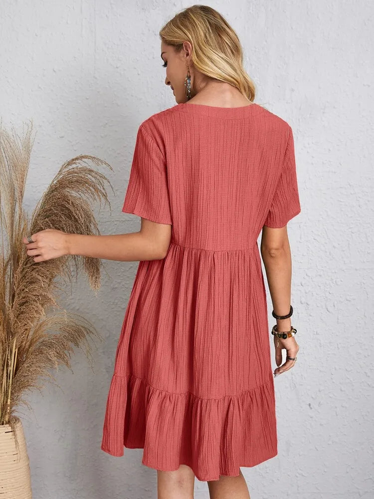 Airy dress with V-neckline