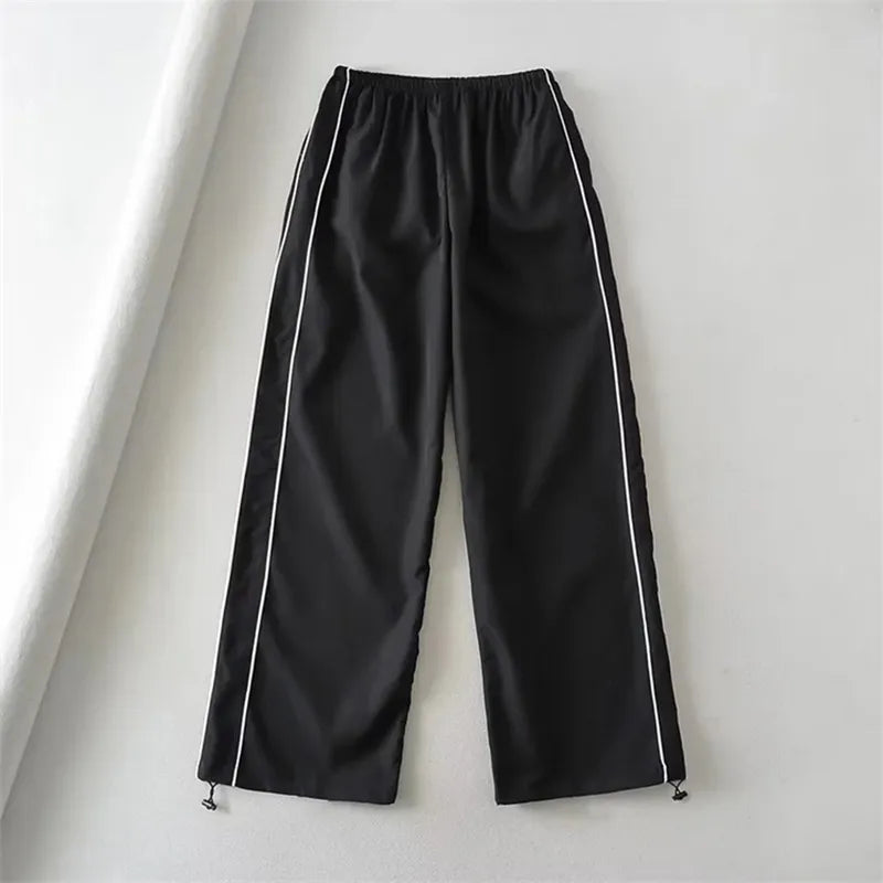 Loose-fitting sweatpants - Trendy and versatile