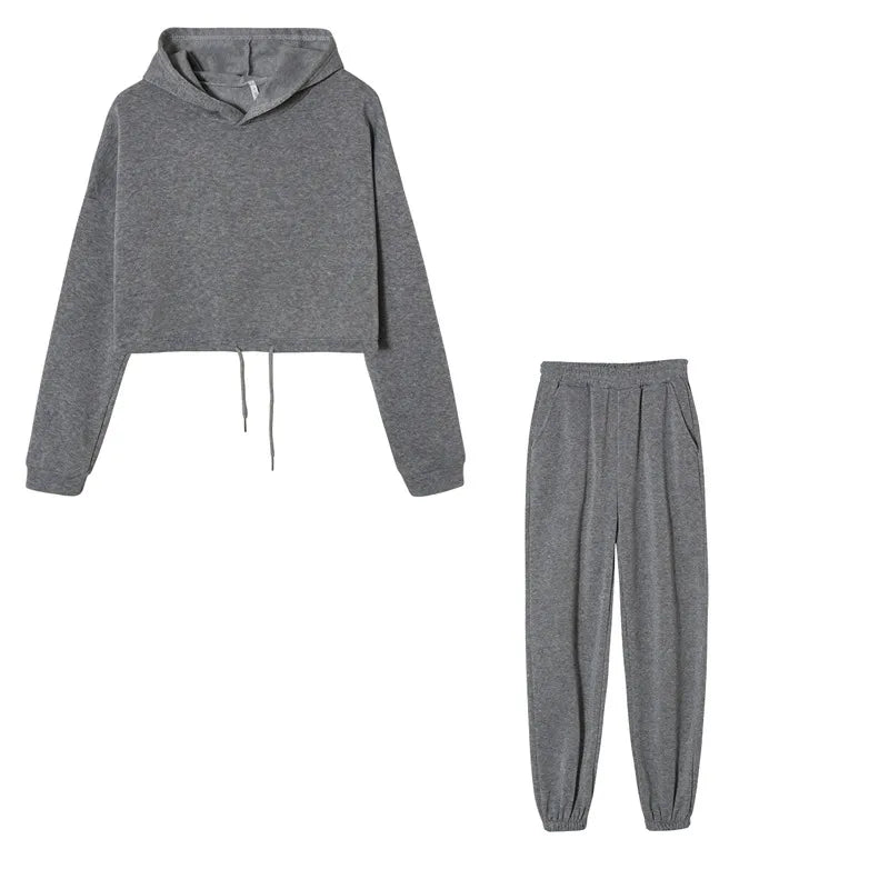 Tracksuit - Fashionable and comfortable