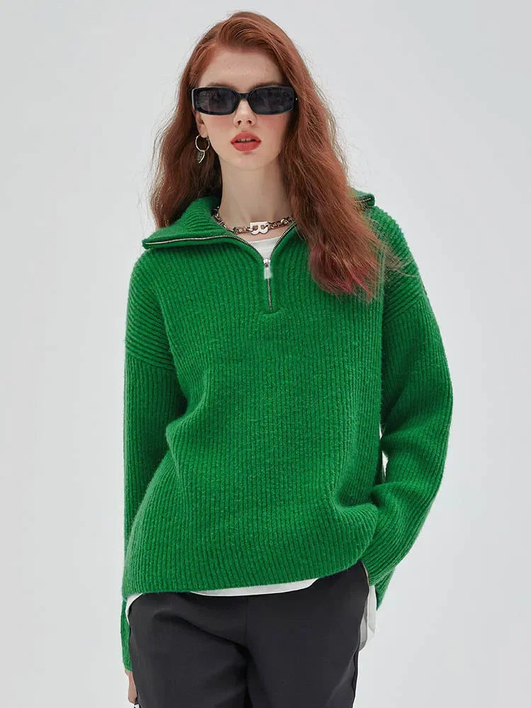 Breaded Turtleneck Women's Zipped Sweater