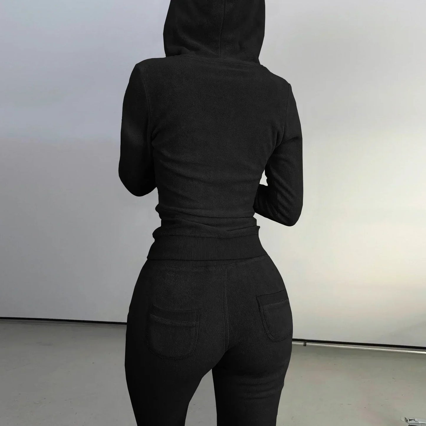 Tracksuit - Warm and elegant