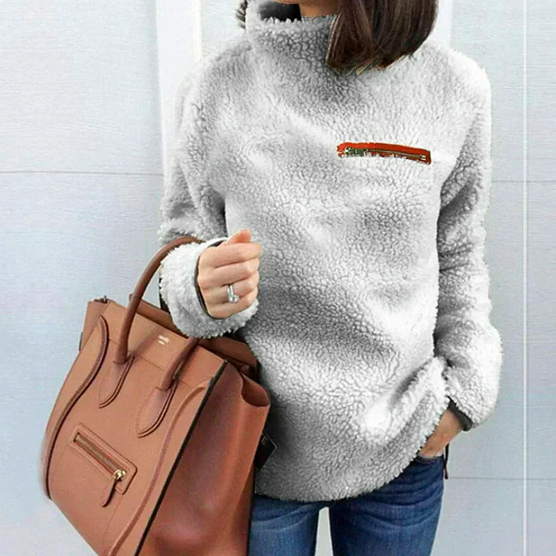 Women - Turtleneck Jumper - Cozy Knit, Long Sleeve - Stylish Winter Essential