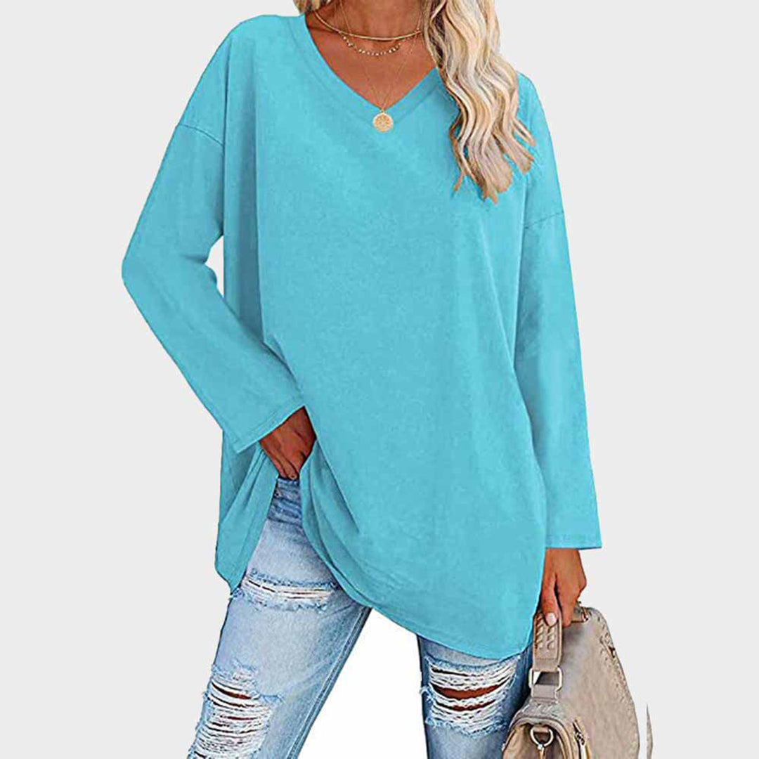 Elegant long-sleeved blouse with V-neckline