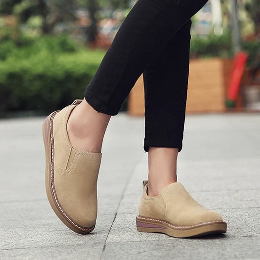 Leather shoes for women