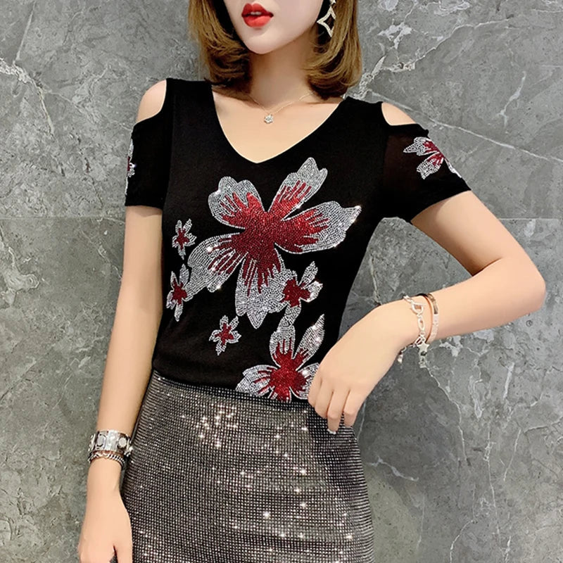 Off-the-shoulder, stretchy, slim-fit mesh T-shirt in Korean style