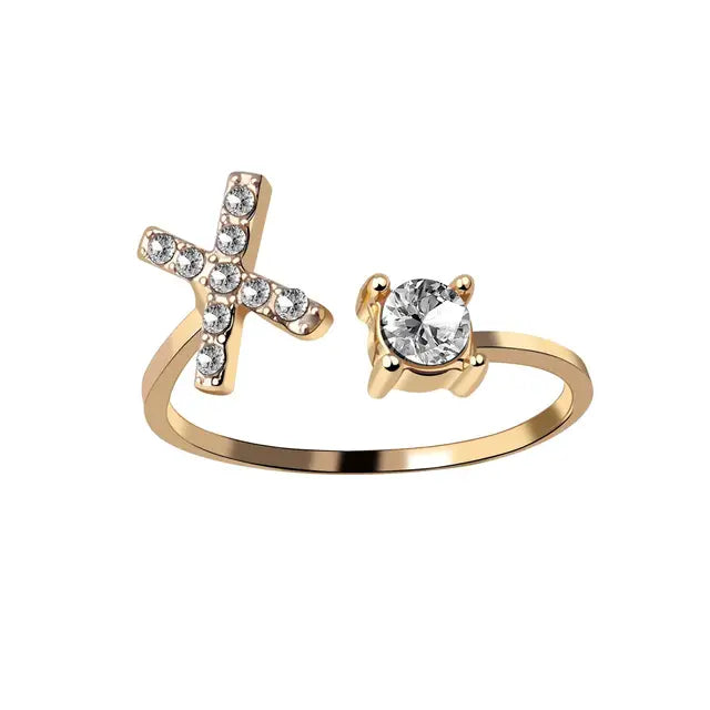 Personalised initial ring with solitaire diamond